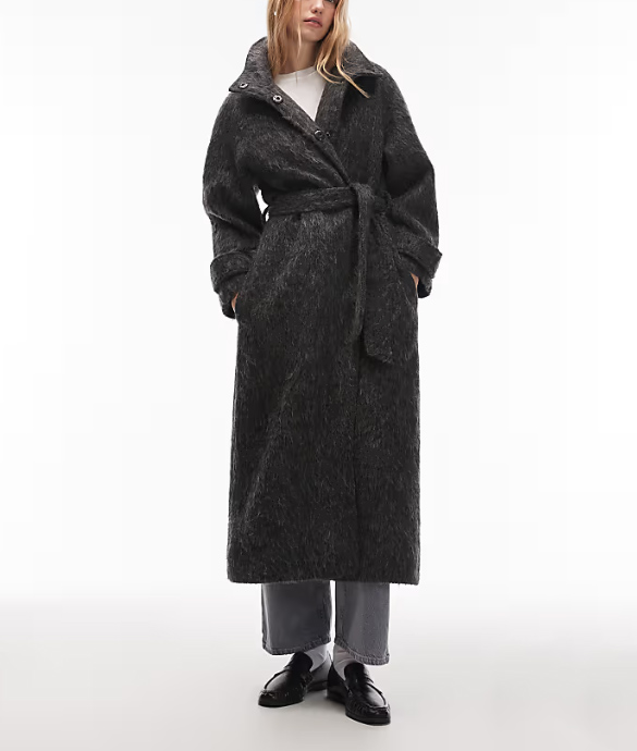 dámsky šedý chlpatý kabát