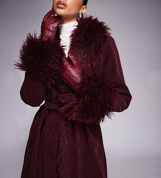 dámsky vínový kabát s kožušinou