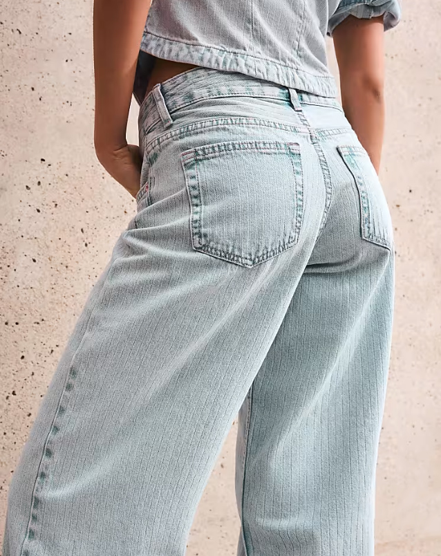 dámske bledomodré široké rifle