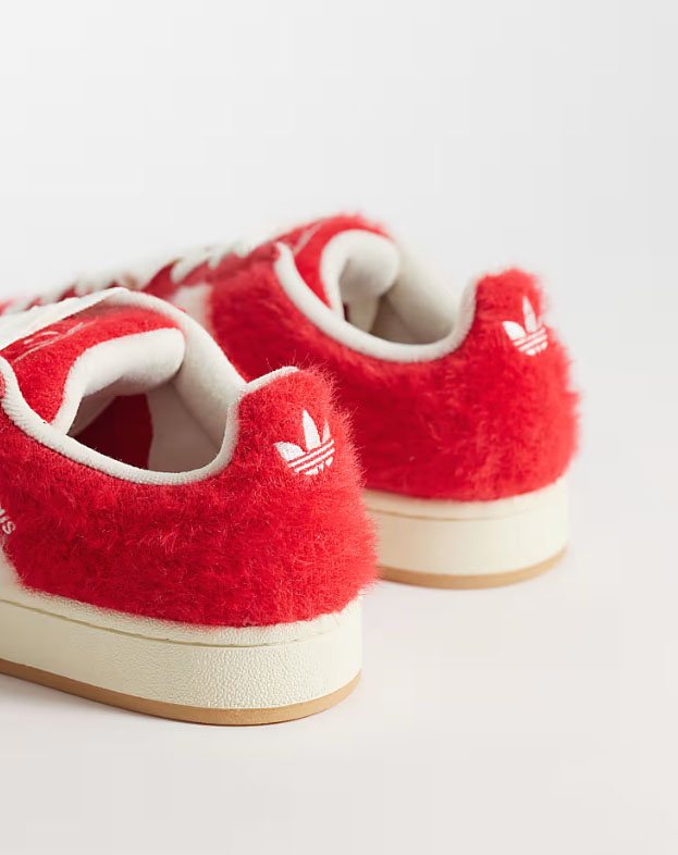 dámske chlpaté tenisky Adidas