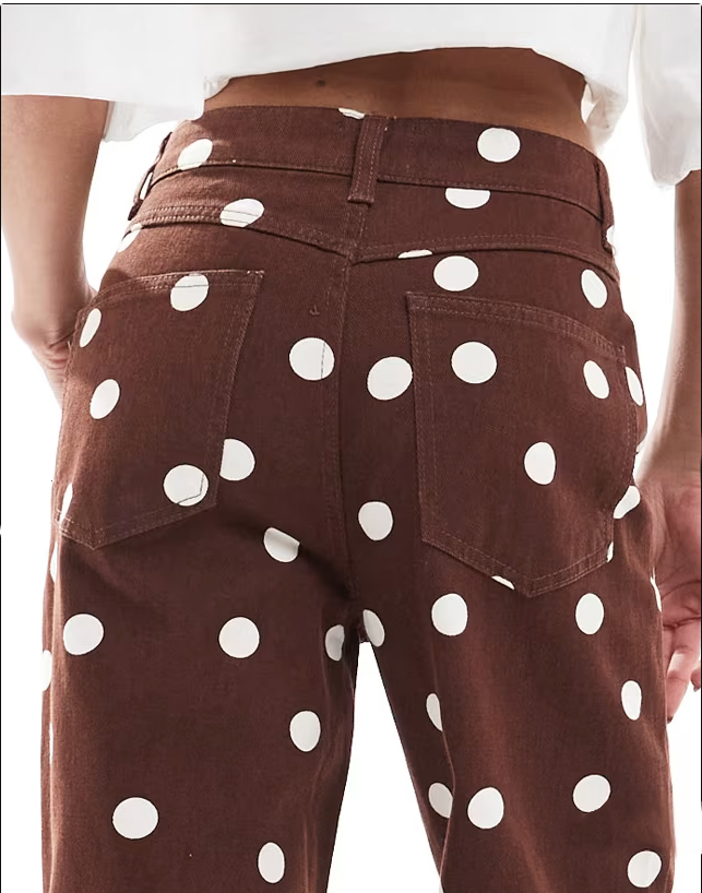 dámske hnedé bodkované rifle