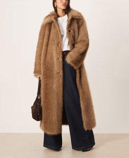 dámsky hnedý kožuch