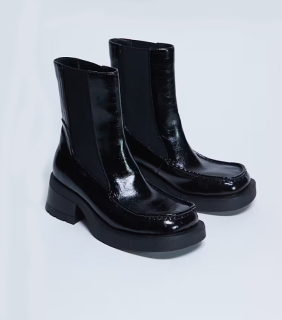 dámske hranaté čižmy