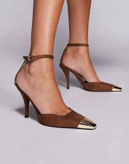 dámske lodičky s kovovou špičkou