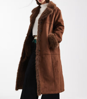 dámsky koňakový shearlingový kabát